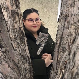 Meet your Posher, Ashley